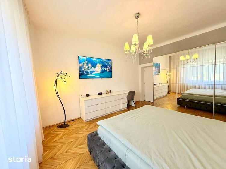 Casă cu 3 camere decomandat cu Canalizare în Central
