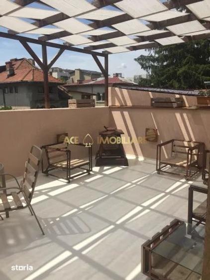 Casă cu 7 camere cu Teren 165 Mp în Floreasca