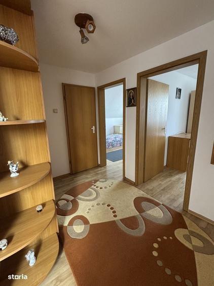 Apartament cu 3 camere în Micești