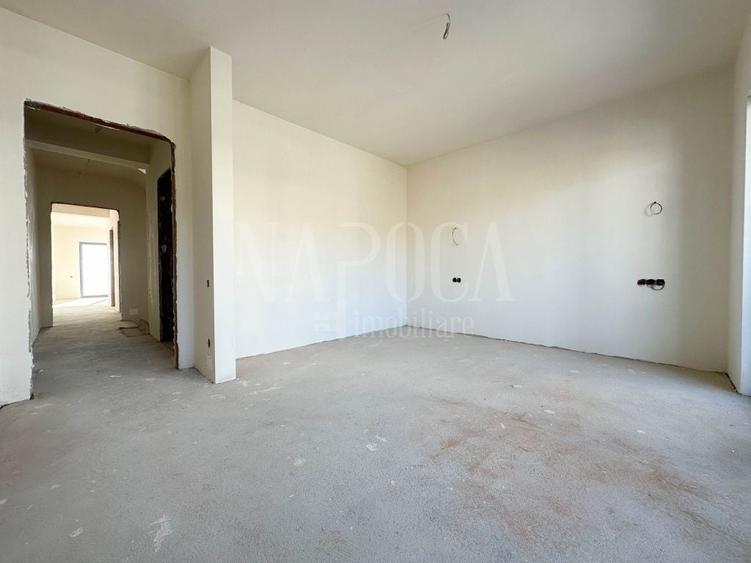 Duplex cu 5 camere cu Canalizare în Iris