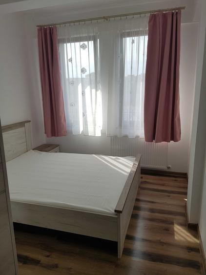 Apartament cu 2 camere decomandat în UTA