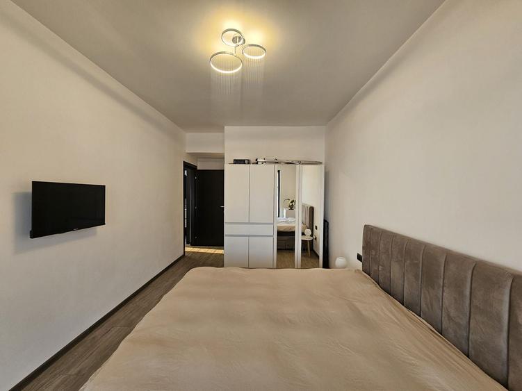 Apartament cu 3 camere decomandat, mobilat în Nord-Est