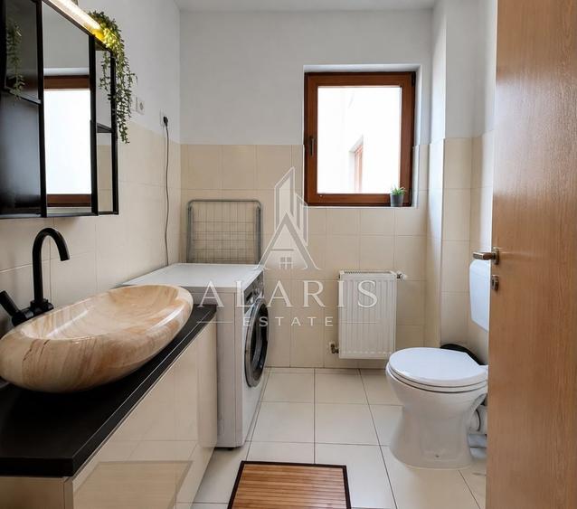 Apartament cu 2 camere semidecomandat, mobilat în Torontalului
