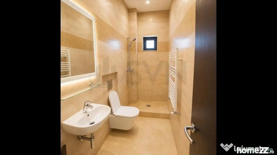 Apartament cu 5 camere decomandat în Kiseleff