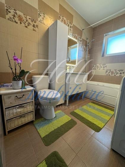 Apartament cu 3 camere semidecomandat, mobilat în Florești