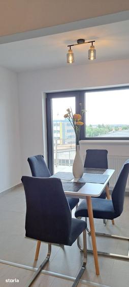 Apartament cu 2 camere decomandat în Titan