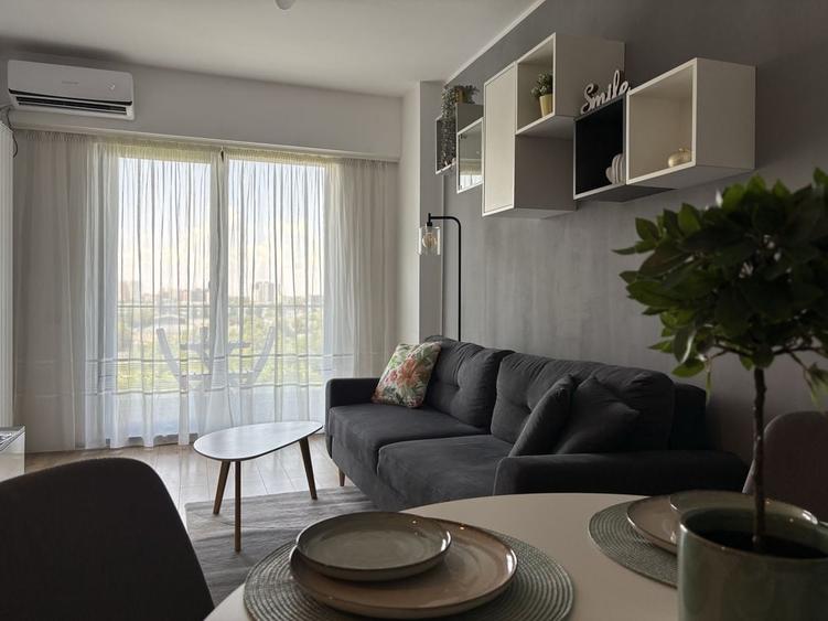 Apartament cu 2 camere decomandat în Central