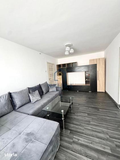 Apartament cu 3 camere în Traian