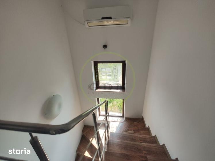 Casă cu 4 camere cu Teren 557 Mp în Ghercești