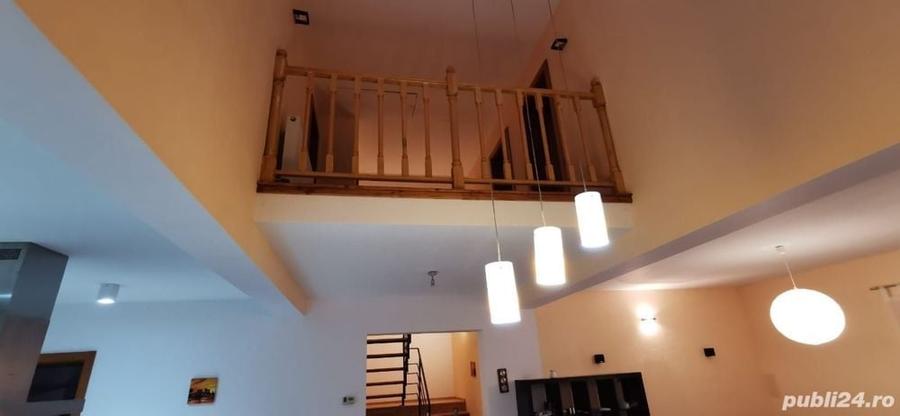 Casă cu 5 camere în Santăul Mare