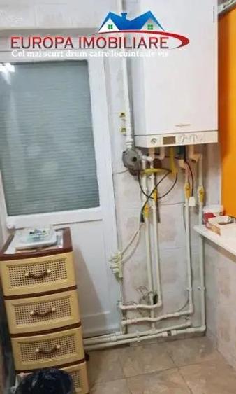 Apartament cu 2 camere decomandat în C5