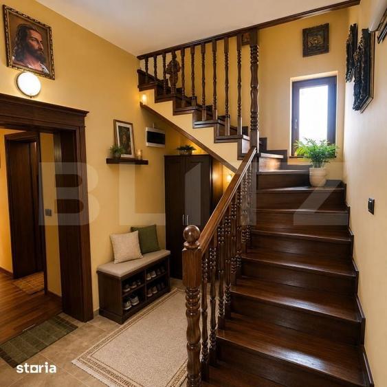 Casă cu 6 camere cu Teren 1491 Mp în Pișchia