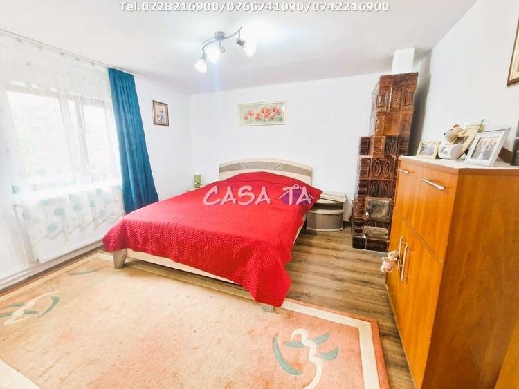 Casă individuală cu 2 camere cu Teren 3467 Mp în Urechești