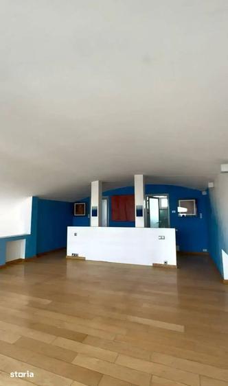 Apartament cu 2 camere în Arcul de Triumf