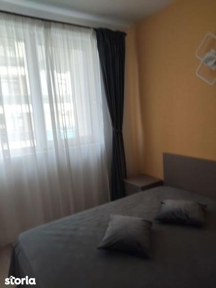 Apartament cu 3 camere, mobilat în Tei
