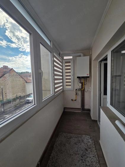 Apartament cu 3 camere decomandat în Nord