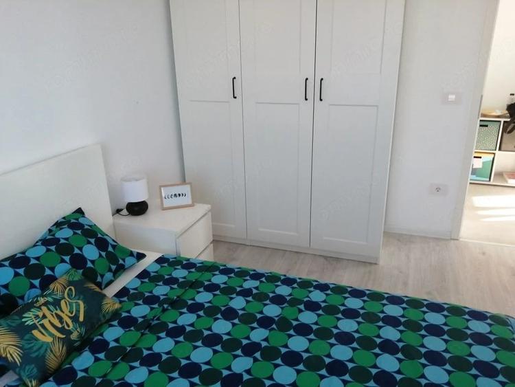 Apartament cu 2 camere decomandat în Medicină