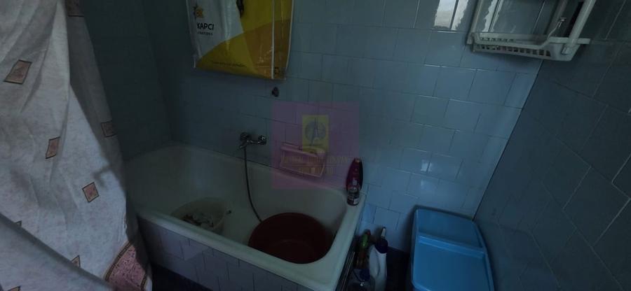 Casă cu 6 camere în Central