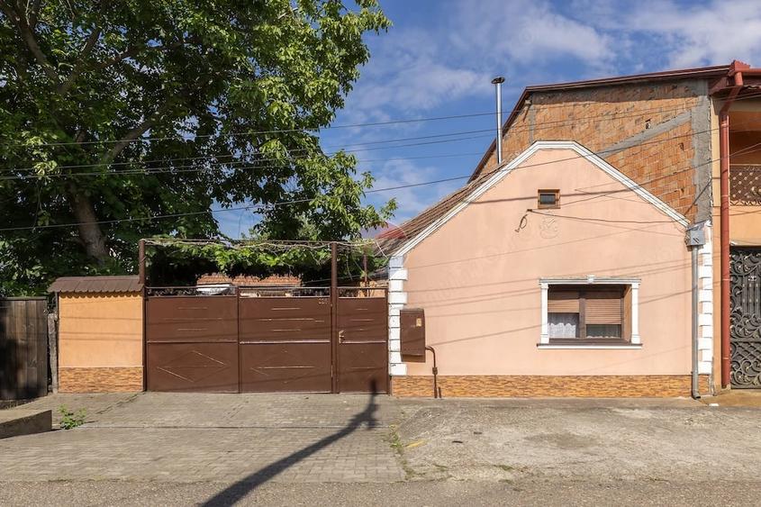 Casă cu 4 camere în Pârneava