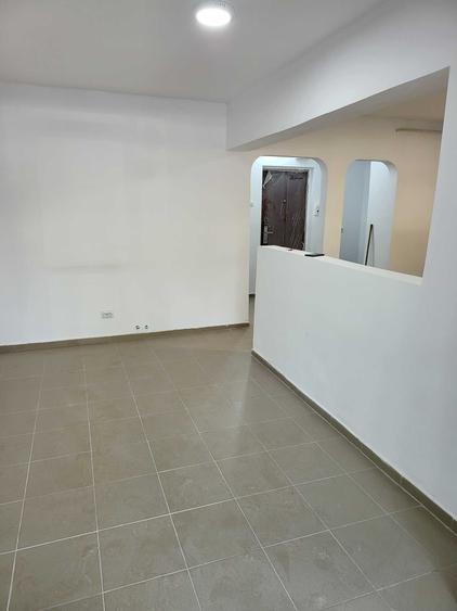 Spațiu comercial, de 34 mp, în Central