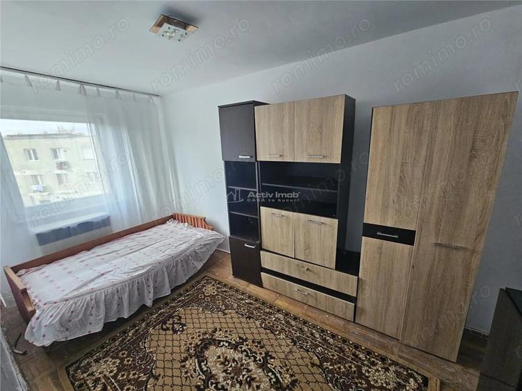Garsonieră decomandată în Calea Caransebeșului
