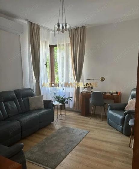 Apartament cu 3 camere semidecomandat, mobilat în Armeneasca