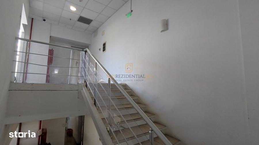 Spațiu comercial, de 2,200 mp, în Berceni