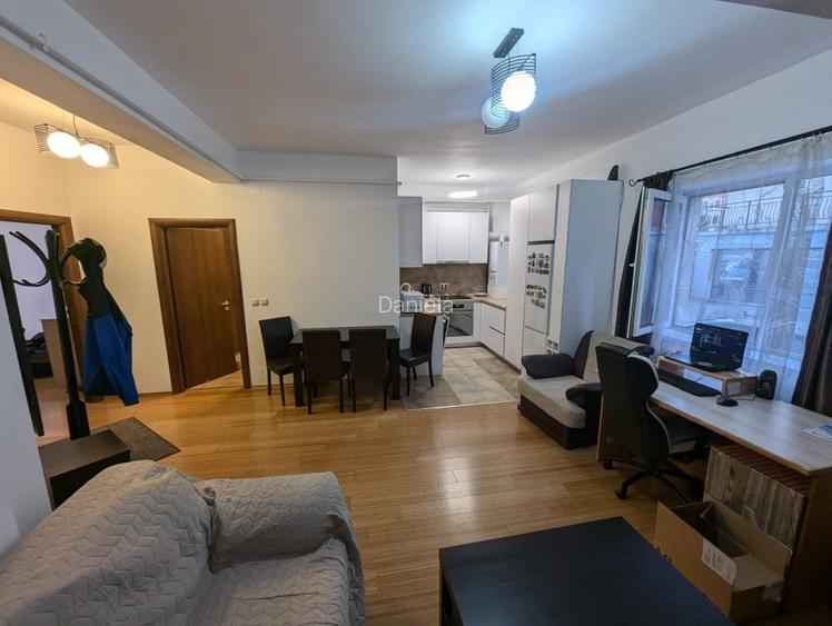 Inchiriez apartament 2 camere buna ziua