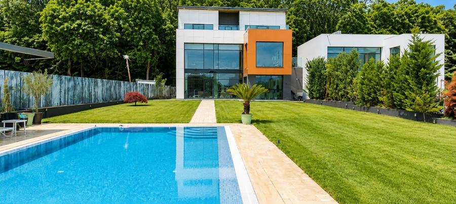 Casă individuală cu 5 camere cu Canalizare în Snagov