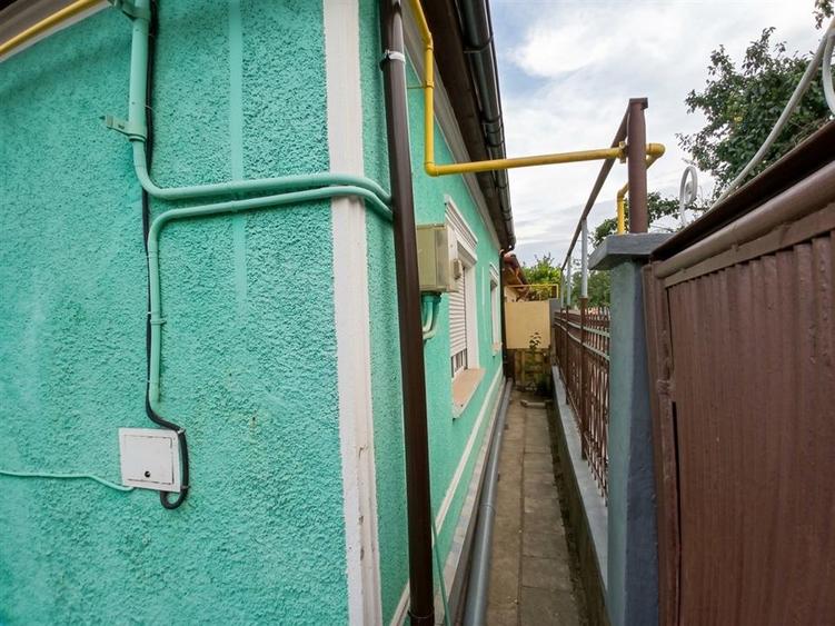 Casă individuală cu 4 camere cu Teren 363 Mp în Oncea