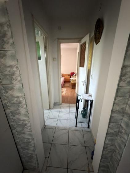 Apartament cu 2 camere decomandat în Micro 17