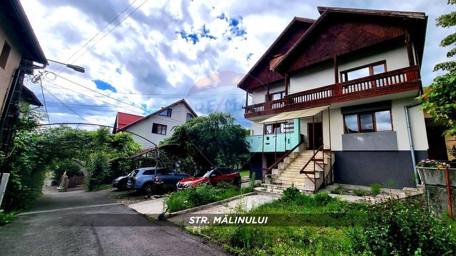 Birou, de 350 mp, în Valea Roșie