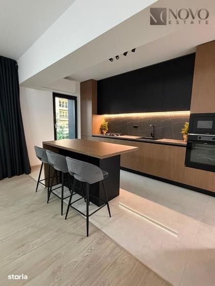 Apartament cu 3 camere semidecomandat în Dristor