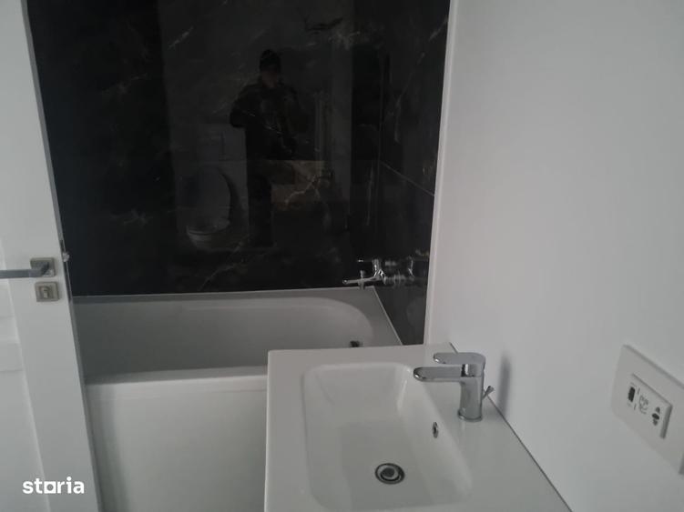 Apartament cu 2 camere decomandat în Lacul Morii