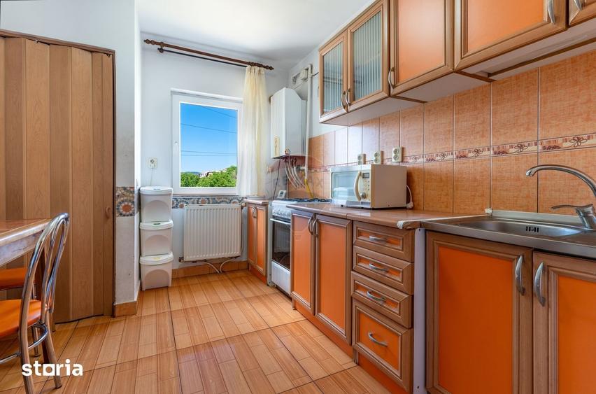 Apartament cu 2 camere decomandat, mobilat în Baciu