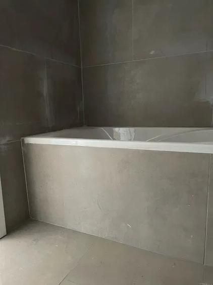 Apartament cu 2 camere semidecomandat în Florești