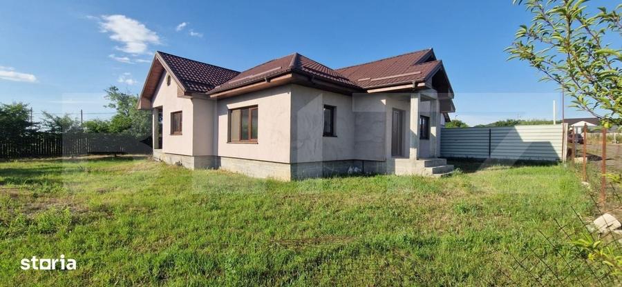 Casă cu 3 camere cu Teren 625 Mp în Șimnicu de Sus
