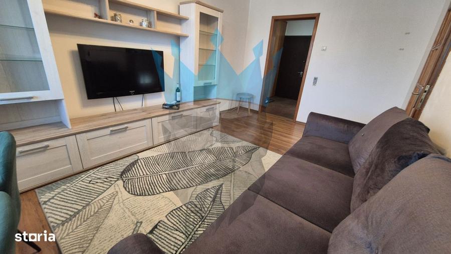 Apartament cu 3 camere, mobilat în Berceni