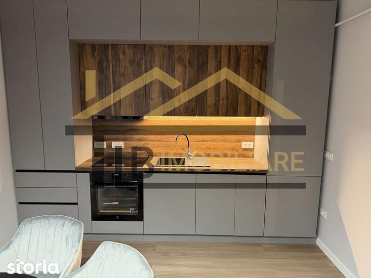 Apartament cu 2 camere, mobilat în Unirii