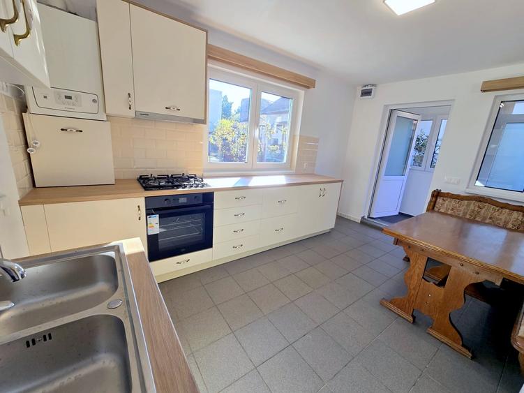 Apartament 1 camera, modern, TOTUL NOU, in Gheorgheni strada Bistritei, parcare - 1