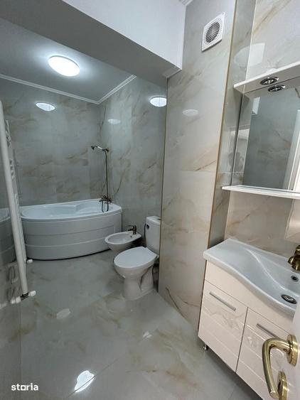 Apartament cu 3 camere în Tomis Plus