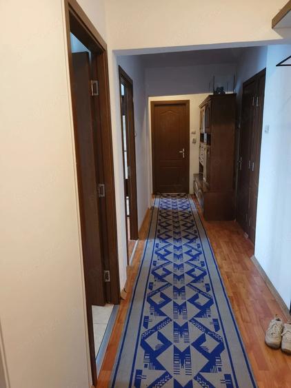 Apartament cu 3 camere decomandat în Mărăști