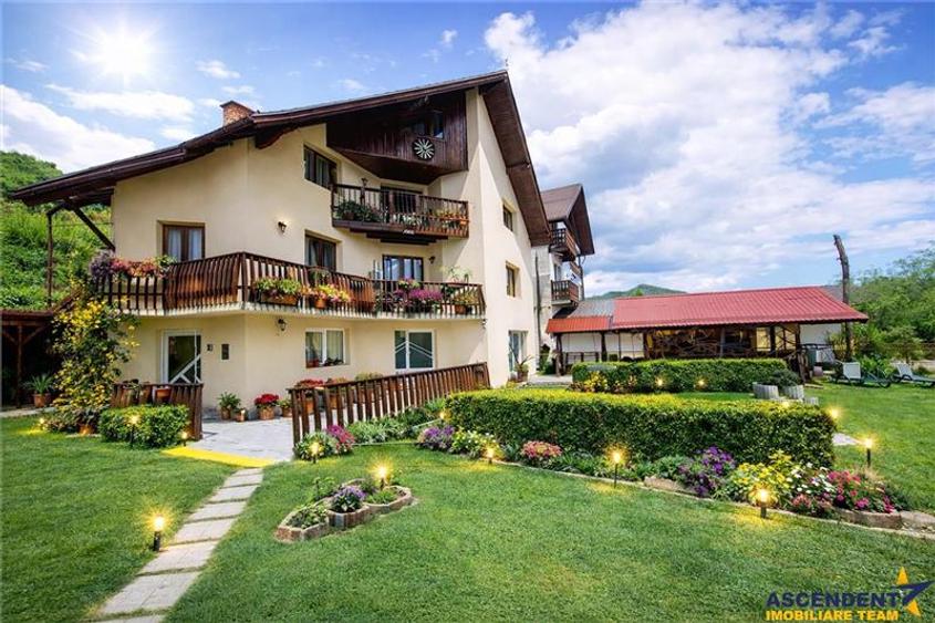 Hotel/Pensiune, de 294 mp, în Bran