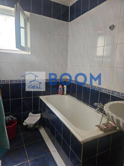 Apartament cu 3 camere în Traian