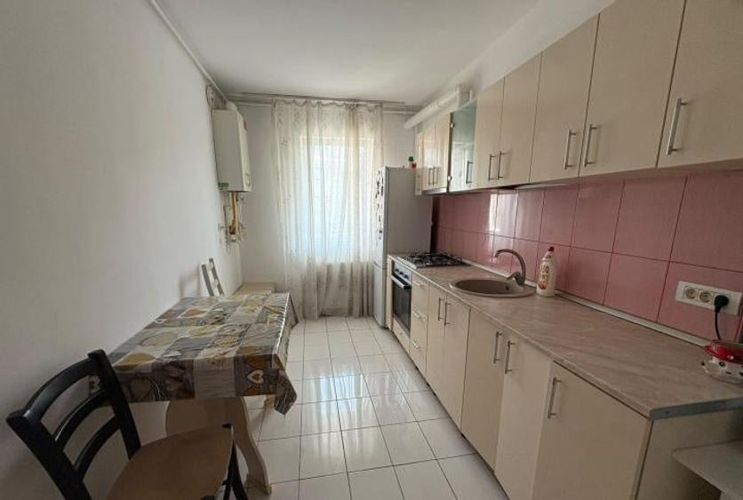 Închiriere Apartament 3 camere în Berceni Eroii Revolutiei Cu Centrala Proprie - 6