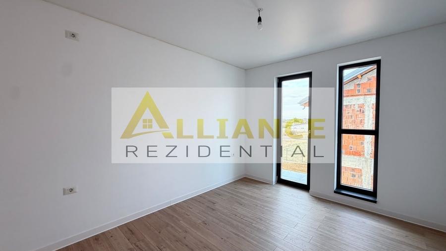 Casă individuală cu 4 camere cu Teren 450 Mp în Berceni
