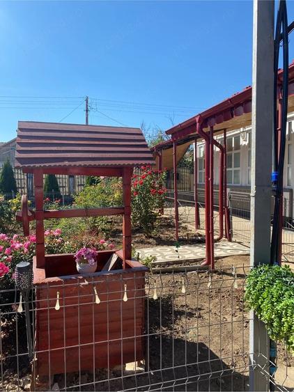 Casă cu 6 camere cu Teren 1273 Mp în Lița