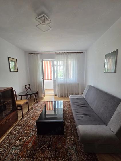 Apartament cu 2 camere semidecomandat în Bălcescu