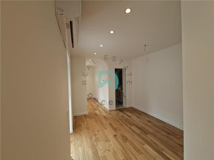 Casă cu 4 camere cu Teren 400 Mp în Bartolomeu
