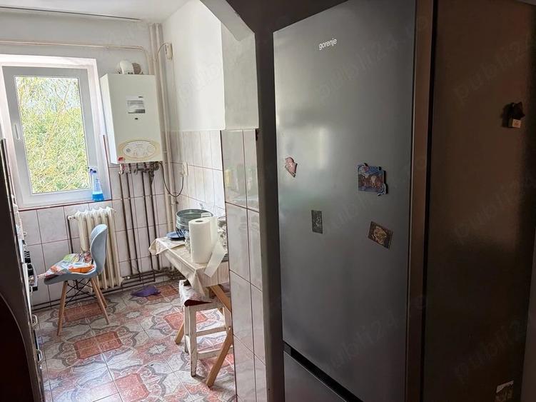Apartament cu 2 camere semidecomandat în Zimbru